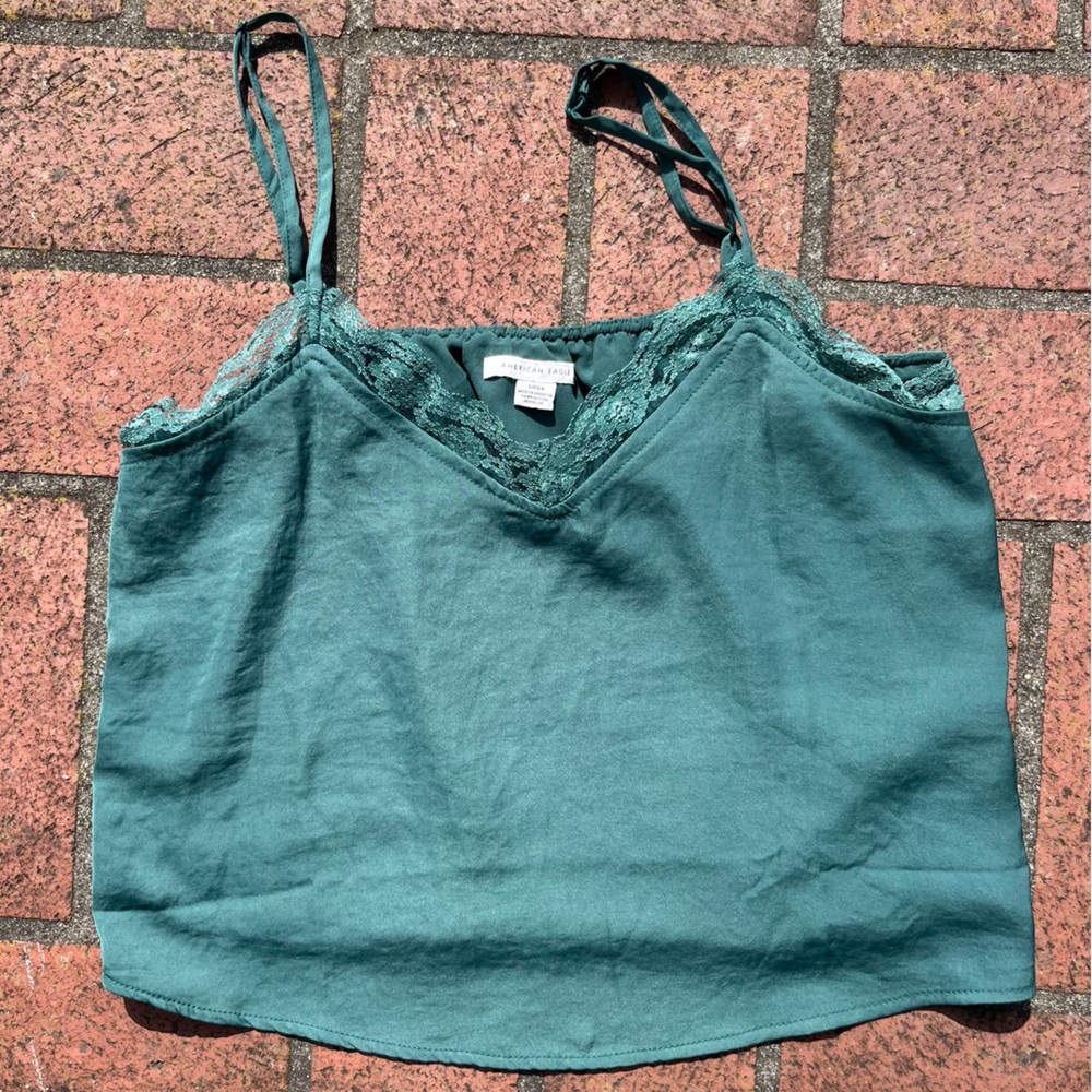 American Eagle Green Sleeveless Crop Camisole